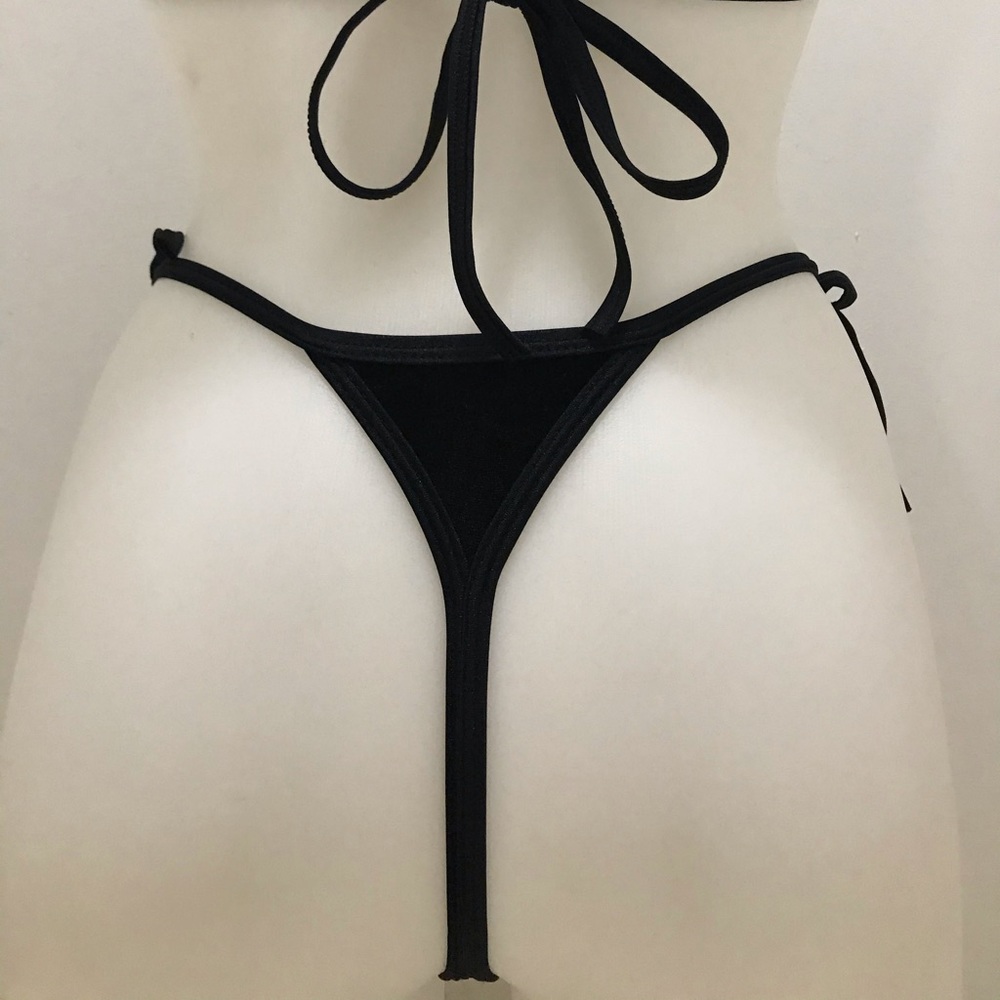 Bikinis - Picture 6 of 6